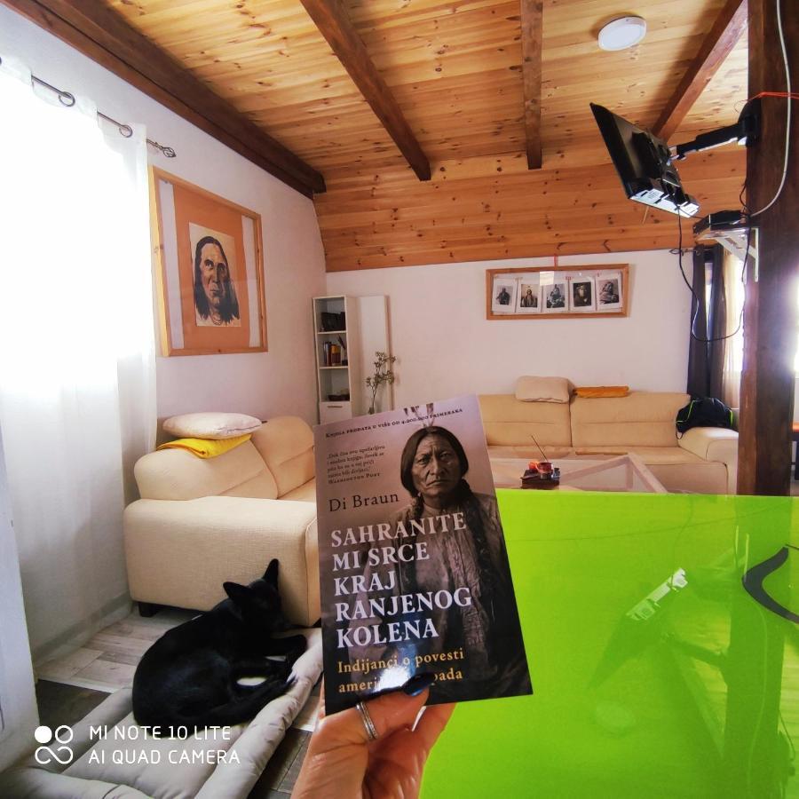 Stay Wild Zabljak  Luaran gambar
